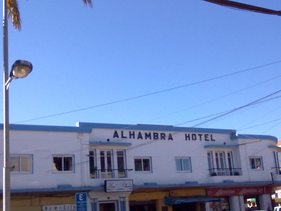 Alhambra Hotel San Antonio  Exterior foto